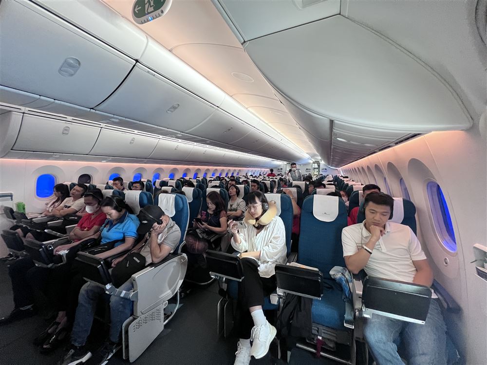 Lê Tiến Bình đi học nước ngoài